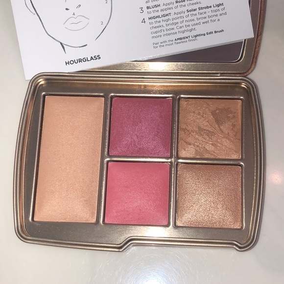 Hourglass Ambient Lighting Edit Universe Unlocked 5 Pan Face Palette 9.6g NIB - Picture 7 of 16